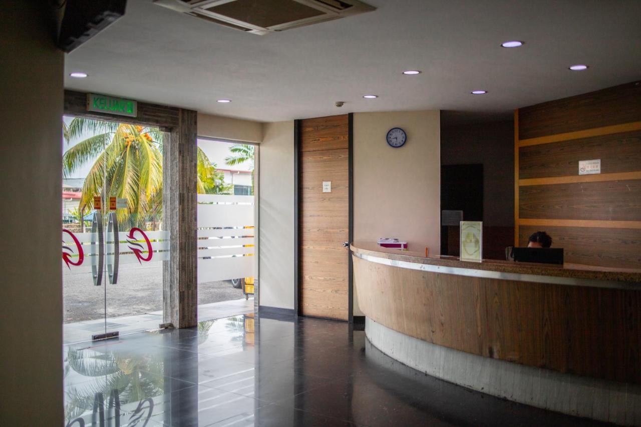 Grand Hotel Liawan Bagian luar foto