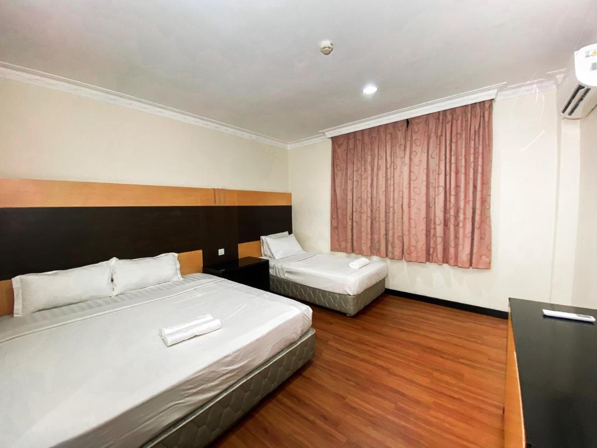 Grand Hotel Liawan Bagian luar foto